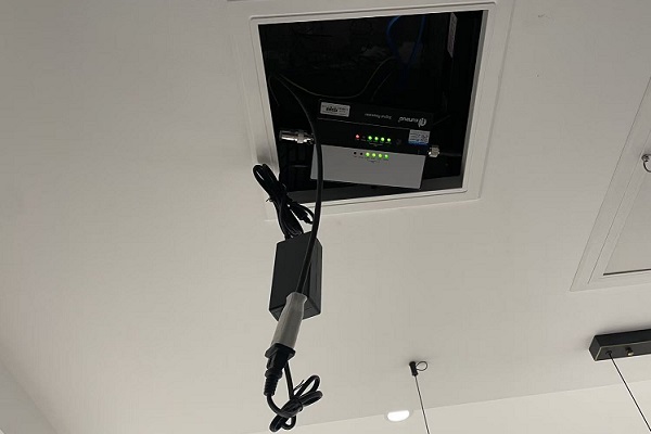 北京通州區(qū)地下室手機(jī)信號(hào)增強(qiáng)放大器安裝工程 北京通州區(qū)地下室手機(jī)信號(hào)增強(qiáng)放大器安裝工程